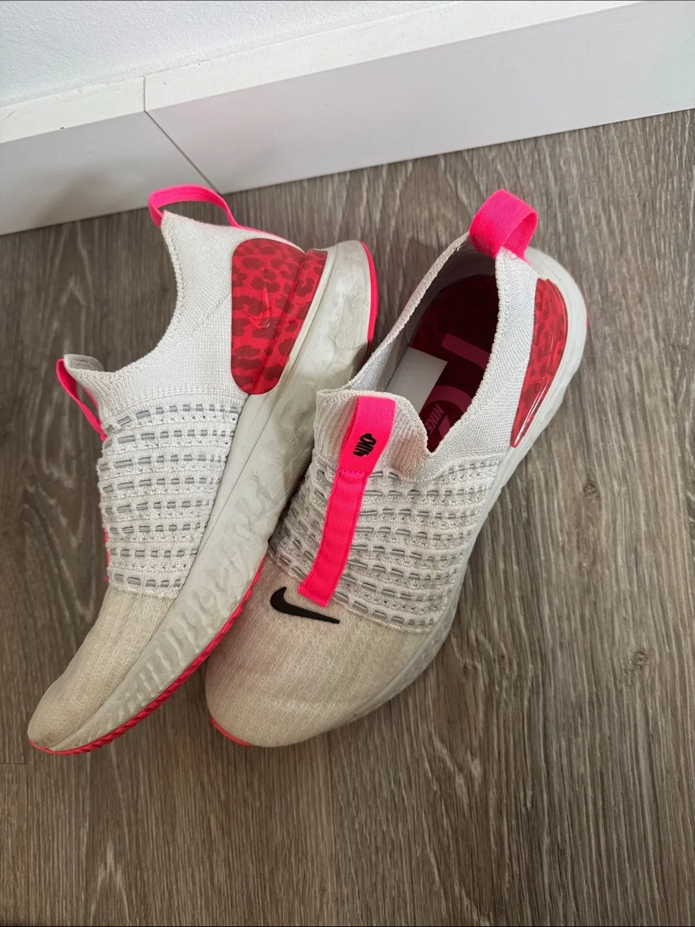 Nike Women’s React Phantom Flyknit